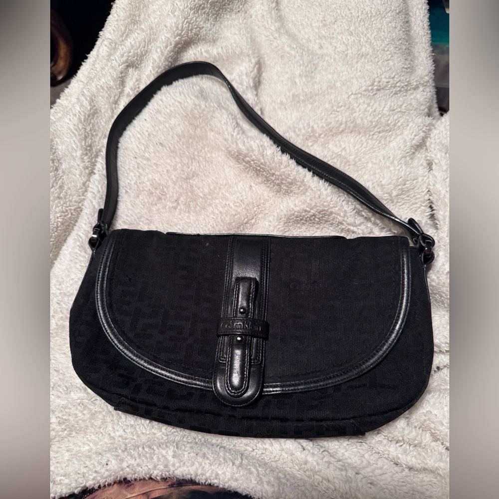 Elegant Vintage Calvin Klein Black Designer Shoulder Bag